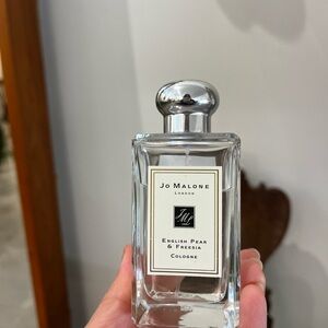 Jo Malone London Cologne with Silver Cap